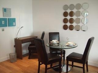 MAX Meridian Terrace Cardiff - photo 4