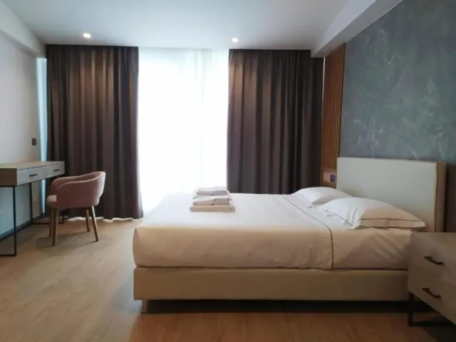 Hotel Byron - photo 2