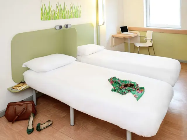 ibis budget Southampton Centre - photo 3