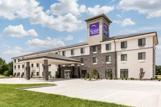 Sleep Inn & Suites - снимка 2