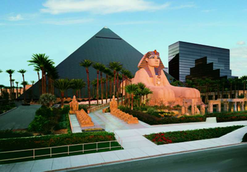 Luxor Hotel & Casino - photo 1