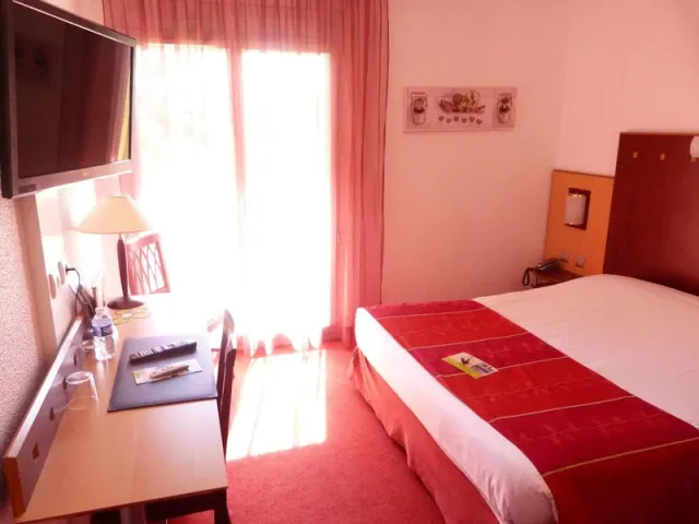 Hotel De La Loire - photo 2