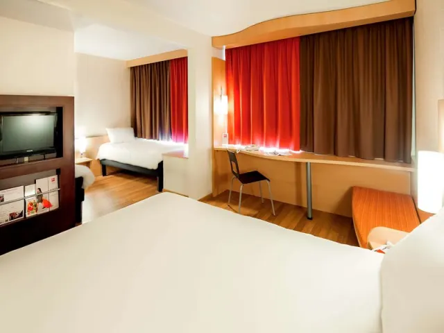 Hôtel ibis Vannes - foto 3