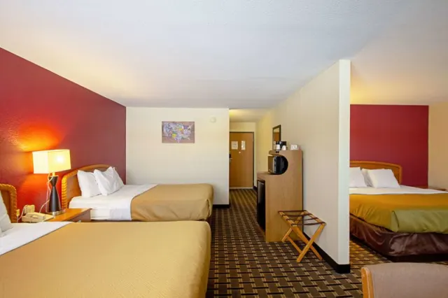 Econo Lodge Inn & Suites - foto 2