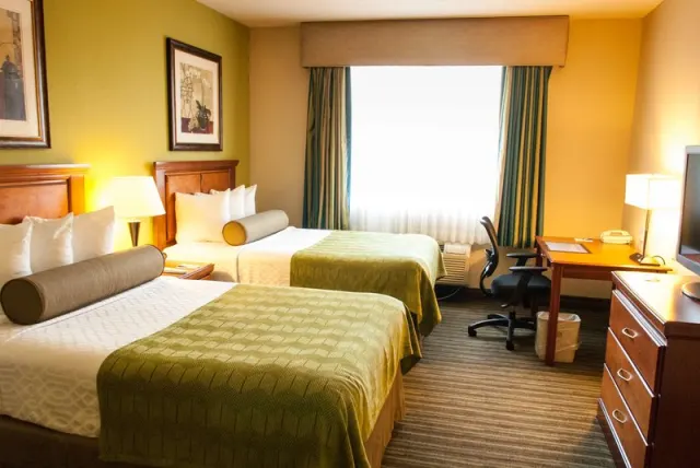 Best Western Plus Miami-Doral/Dolphin Mall - photo 4