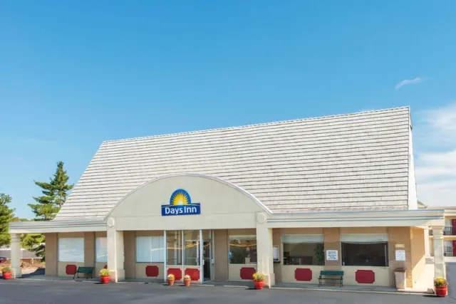 Days Inn by Wyndham Frankfort, Kentucky
