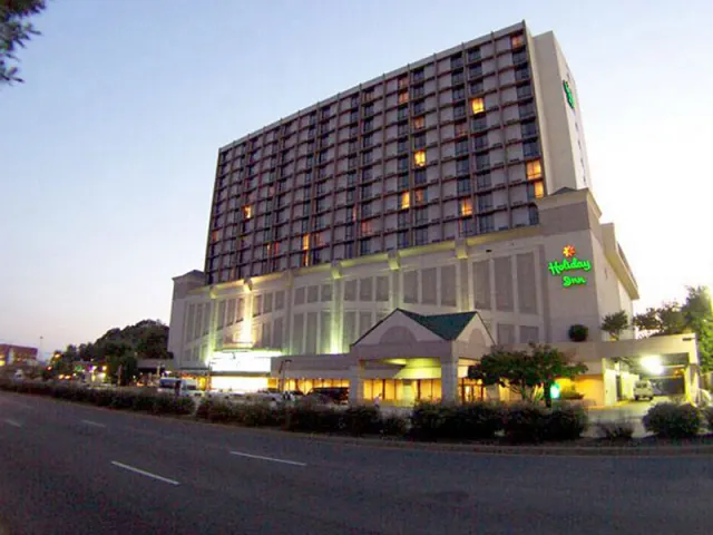 Holiday Inn National Airport, Arlington