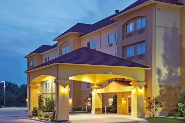 La Quinta Inn & Suites by Wyndham Fort Worth NE Mall - kuva 4