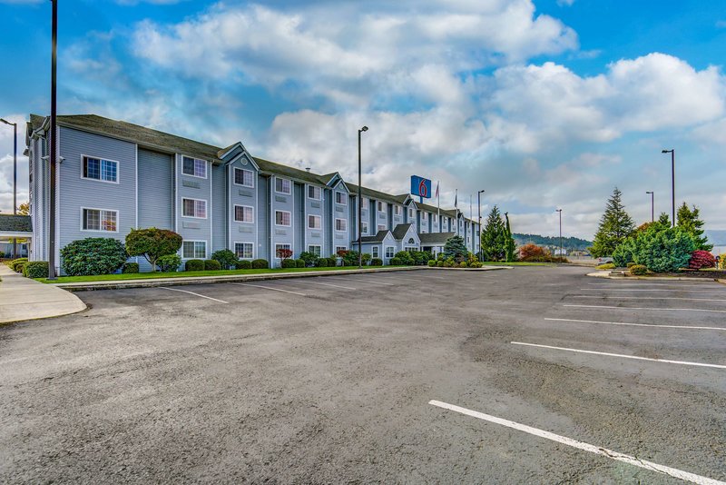 Motel 6 Sutherlin - photo 1