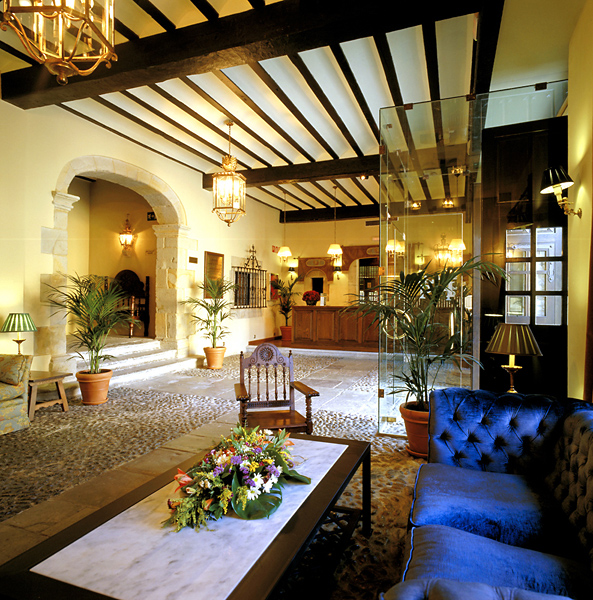 Parador de Santillana Gil Blas - photo 3