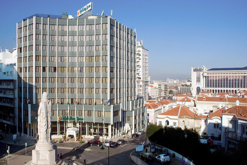 Holiday Inn Lisbon - photo 1