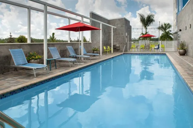 Home2 Suites by Hilton Fort Myers Airport - รูปภาพที่ 2