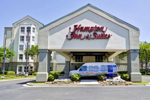 Hampton Inn  Suites Memphis Shady Grove, Tennessee