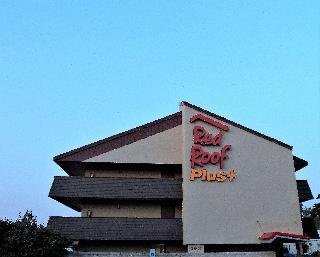 Red Roof Plus + Chicago - Schaumburg - photo 1