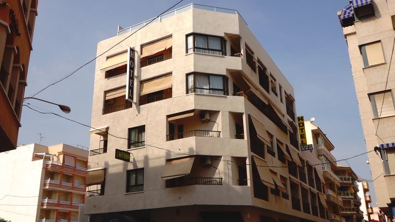 Hotel Eden Mar - photo 1