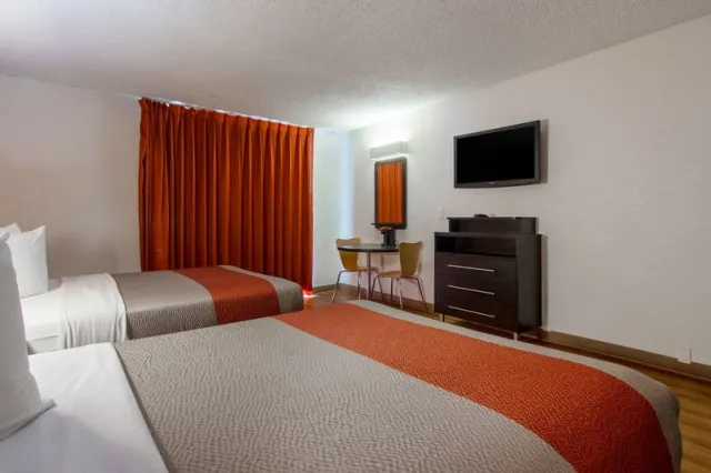 Motel 6 Atlanta Airport - Virginia Ave - photo 4