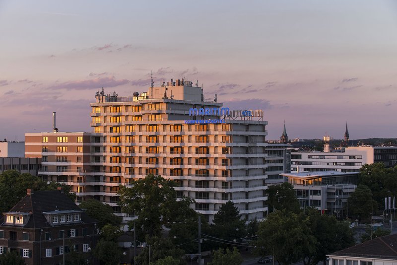 THE Darmstadt - foto 1
