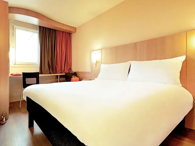 ibis Lille Centre Gares - photo 2