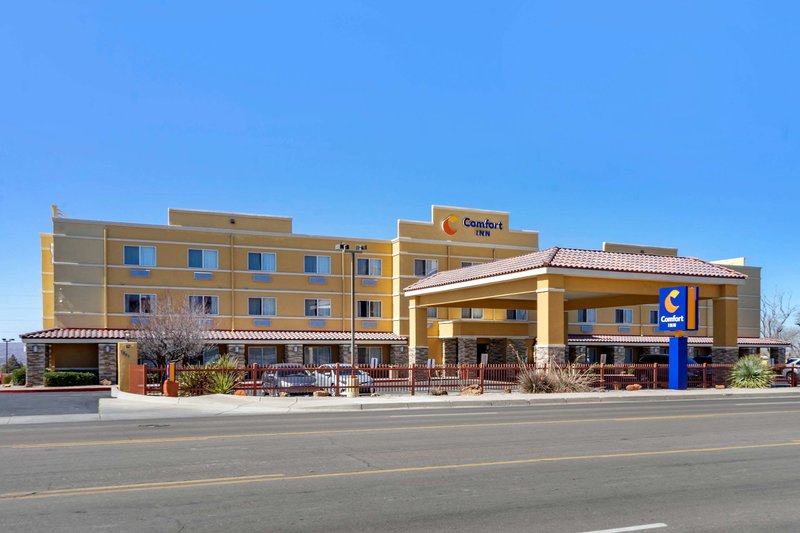 Comfort Inn Albuquerque Airport - photo 1