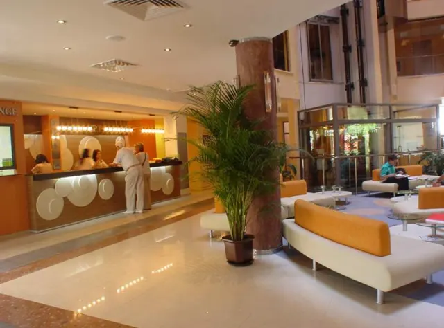 Hotel Meridian - photo 2