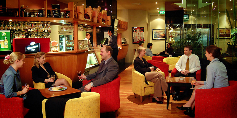 Hotel Grand Chancellor Melbourne - photo 1