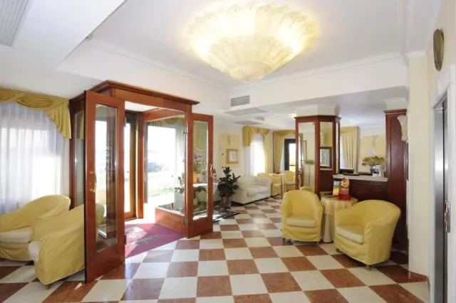 Romantik Hotel Russo Palace - photo 3