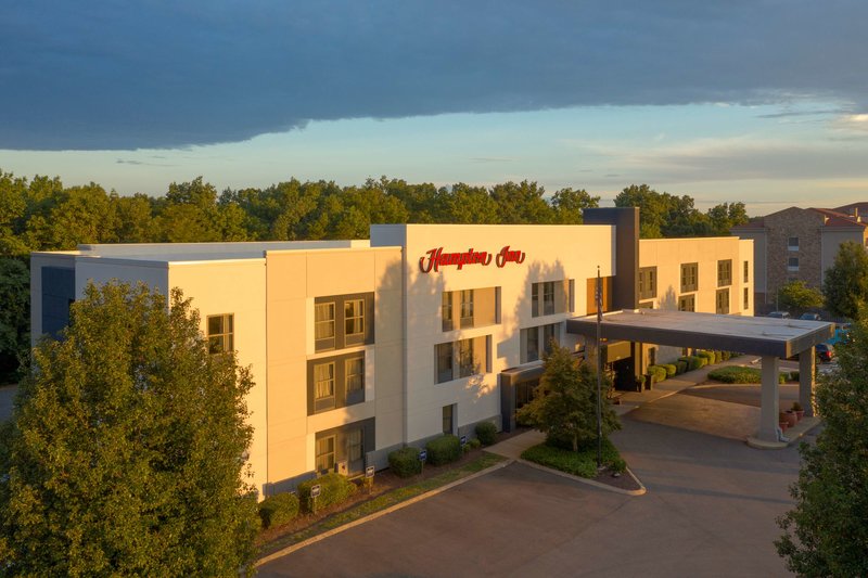 Hampton Inn Columbia - photo 1