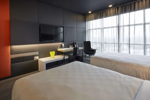 Alt Hotel Saskatoon - photo 2