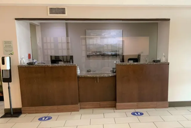 Wingate by Wyndham Ridgeland - photo 3