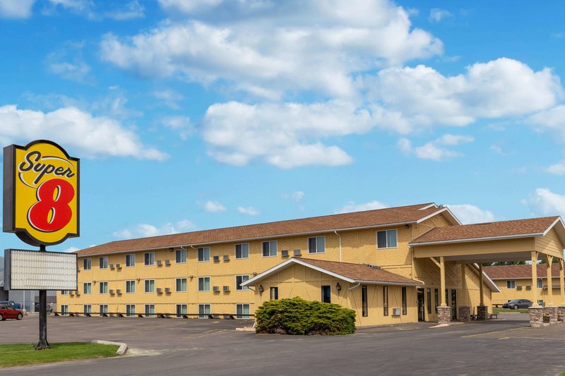 Super 8 by Wyndham MissoulaBrooks Street - photo 1