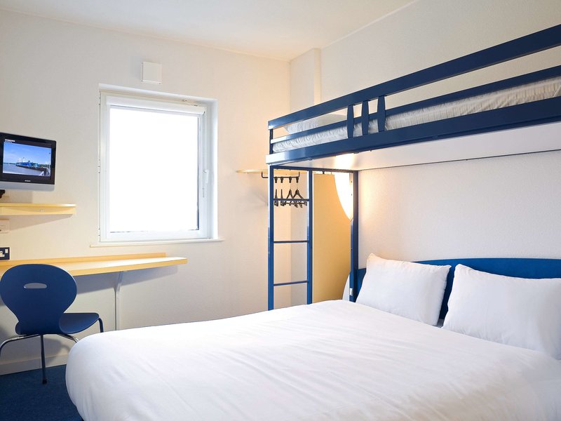 ibis budget Paris Porte d'Italie Ouest - photo 1