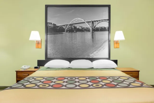 Super 8 by Wyndham Eufaula - 照片 4