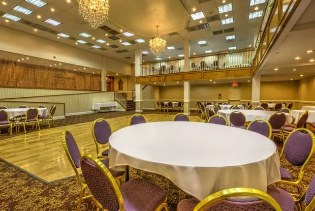 Village Inn Event Center Trademark Collection by Wyndham - photo 2