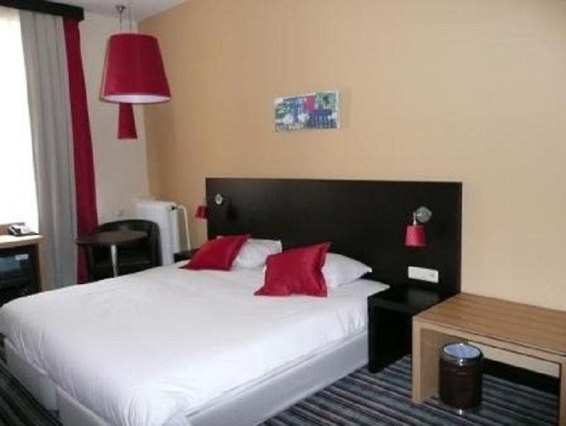 Leonardo Hotel Antwerpen - photo 3