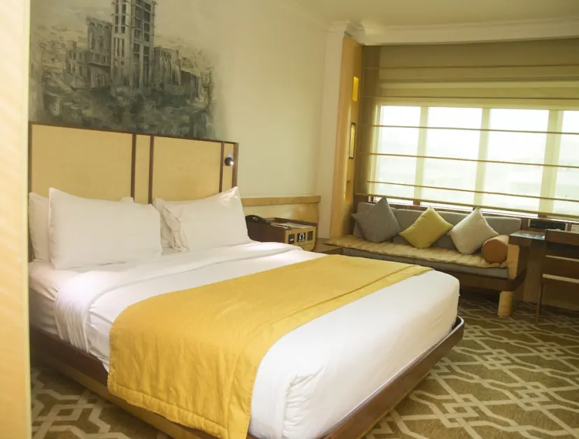 Marco Polo Hotel - photo 1