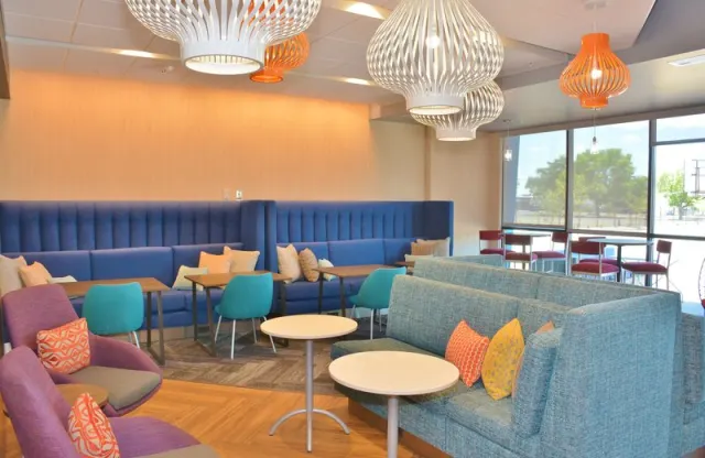 Tru by Hilton Grand Junction Downtown - photo 3