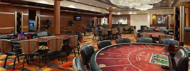 Ameristar Casino Hotel East Chicago - photo 4