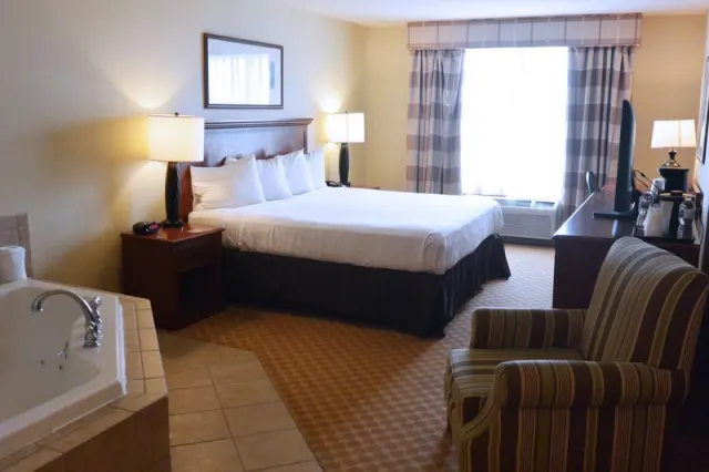 Country Inn  Suites by Radisson Peoria North IL - photo 4