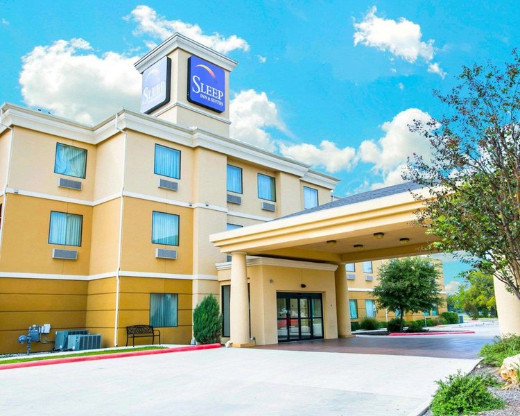 Sleep Inn & Suites New Braunfels - photo 1
