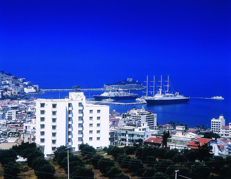 Lambiance Hotel Kusadasi - photo 1