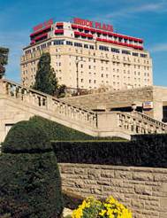 Crowne Plaza Niagara Falls-Fallsview, Ontario