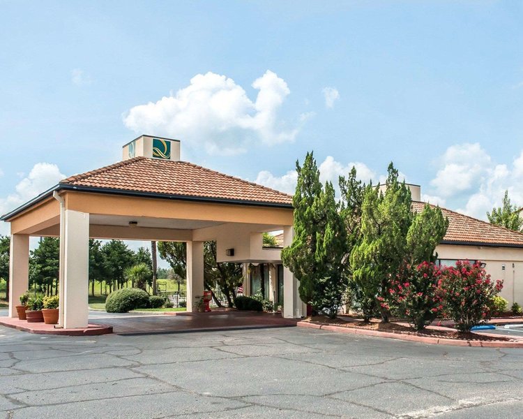 Quality Inn Marianna - photo 1