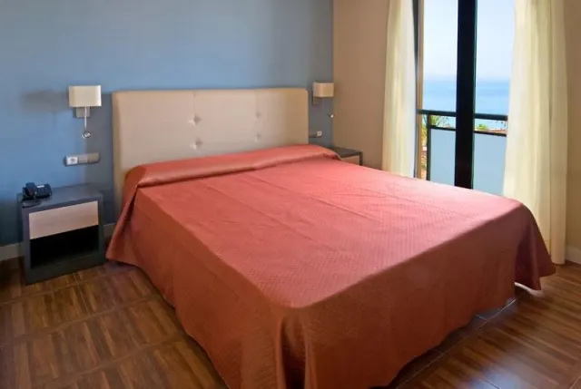 Welcome Suite Hotel - photo 3