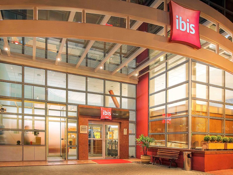 ibis Maringa - photo 1