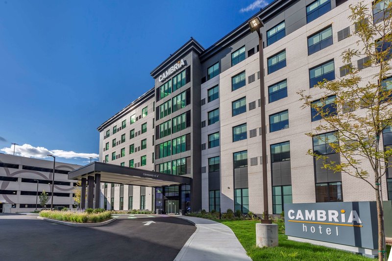 Cambria Hotel New Haven University Area - photo 1