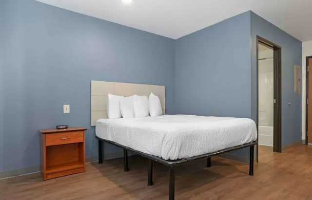 Extended Stay America Select Suites Fort Walton Beach - photo 4