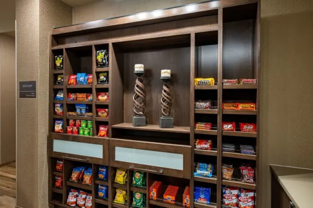 Hampton Inn & Suites Keller Town Center - photo 4