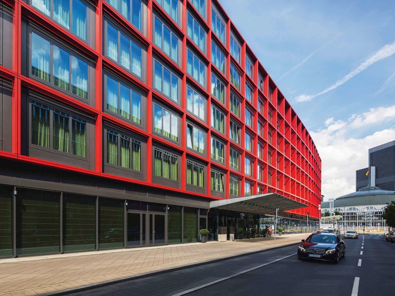 Mövenpick Hotel Frankfurt City - photo 1