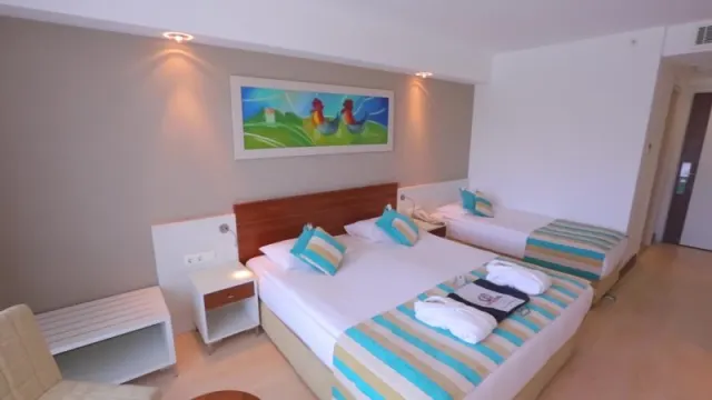 Sunis Evren Beach Resort Hotel & SPA - photo 4