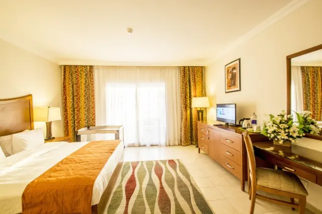Old Vic Resort Sharm - photo 3